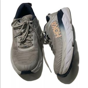 Women's Size: 7.5 Hoka One One Bondi 7